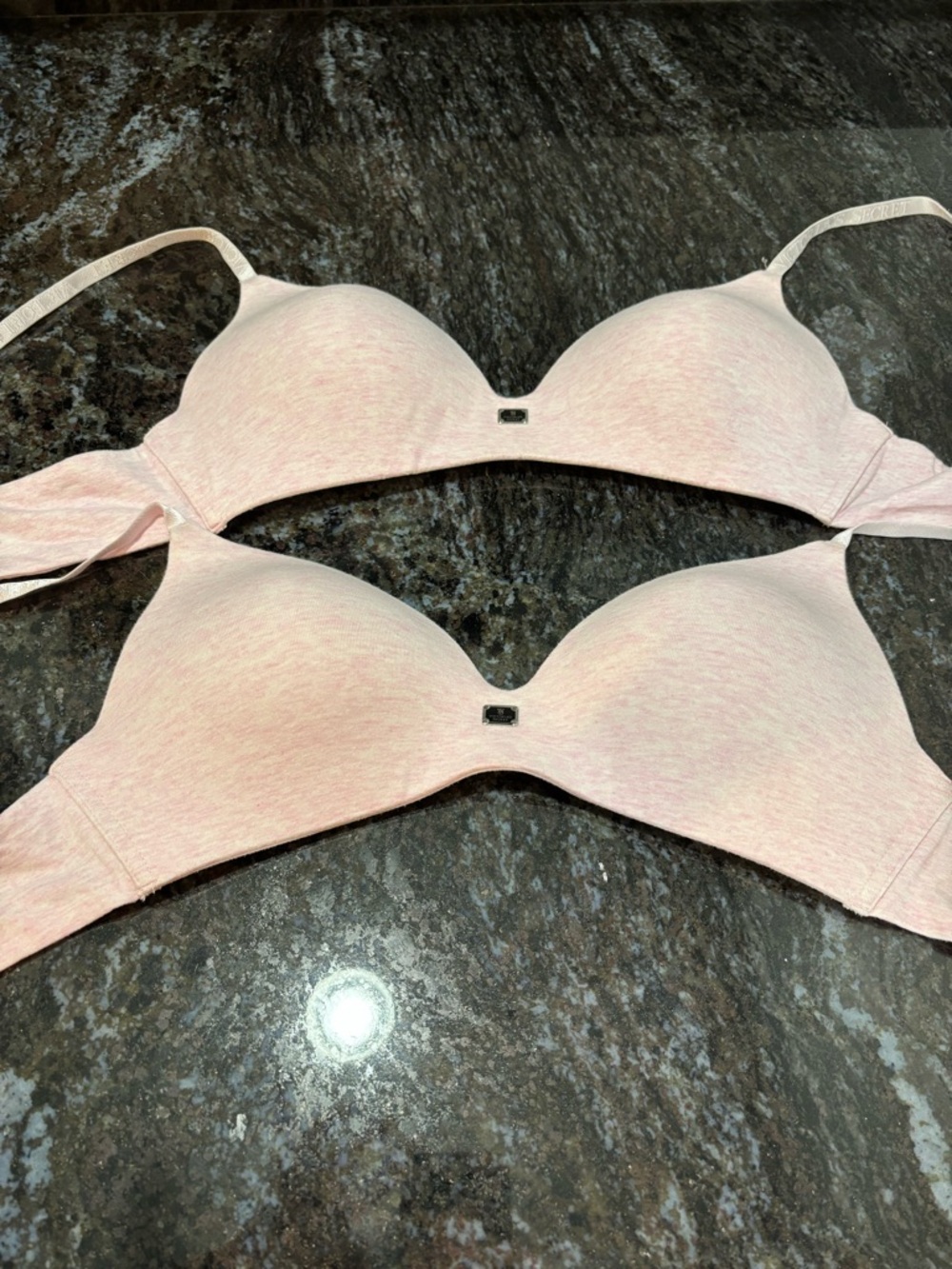 Light Pink Victoria’s Secret Seamless T-Shirt Bras - Women Intimates,